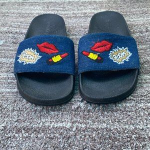 Womens Fashion Red Lips Embroidered Patch Slippers with Denim Material Size US 9